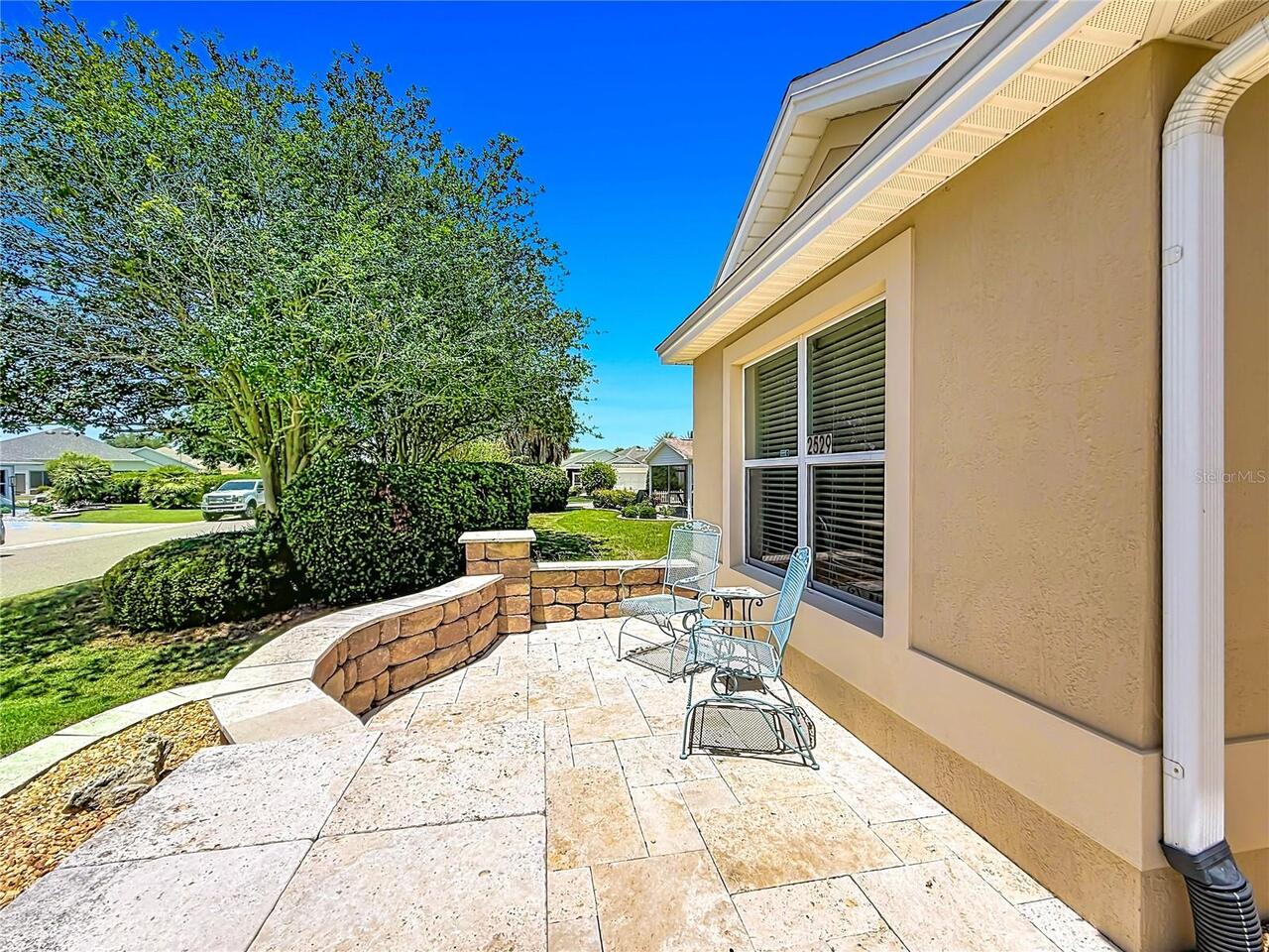 Listing Photo 10