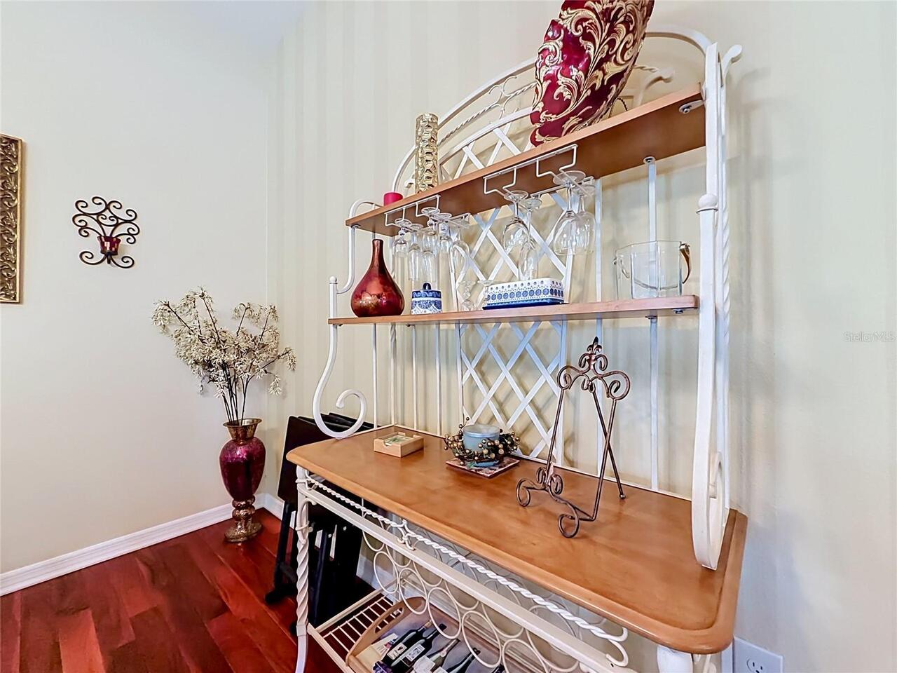 Listing Photo 23