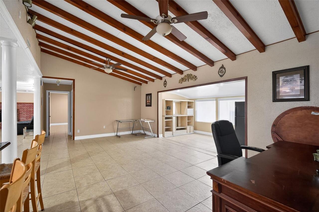 Listing Photo 9
