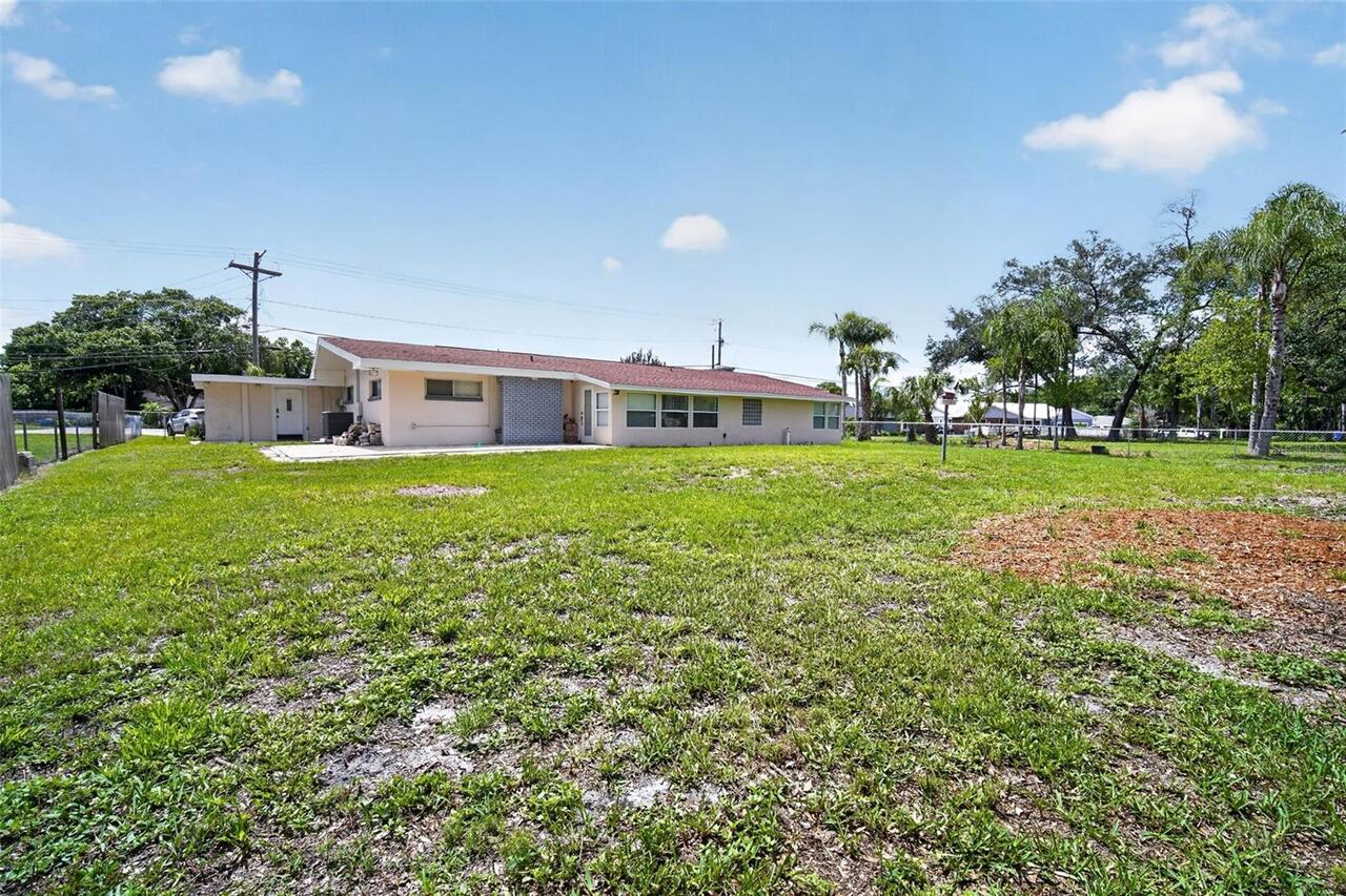 Listing Photo 29