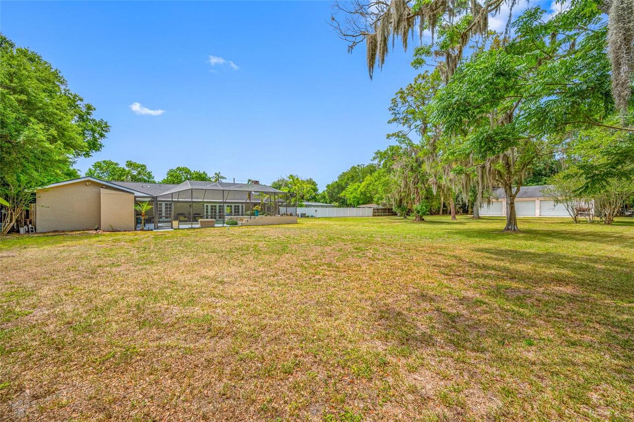 Listing Photo 10