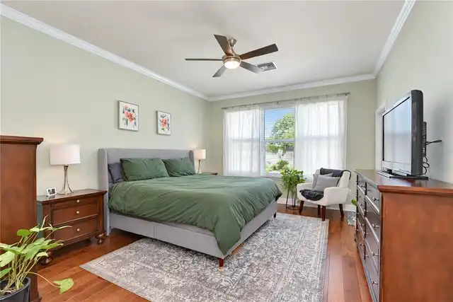 Listing Photo 23