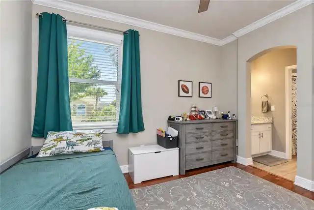 Listing Photo 37