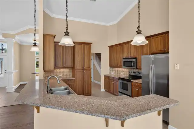 Listing Photo 14