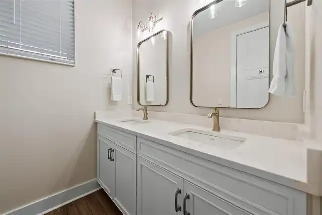 Listing Photo 21