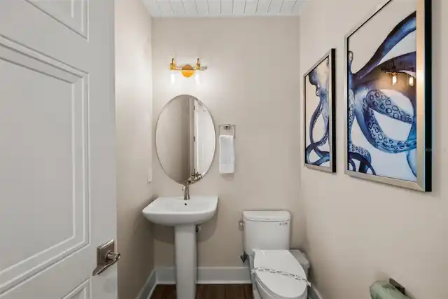 Listing Photo 34