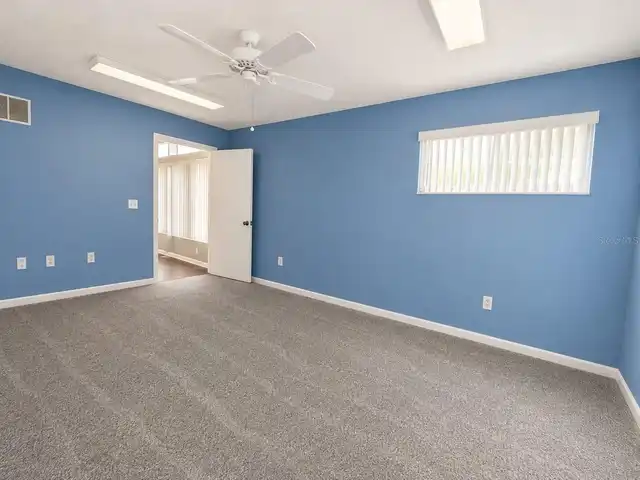Listing Photo 21