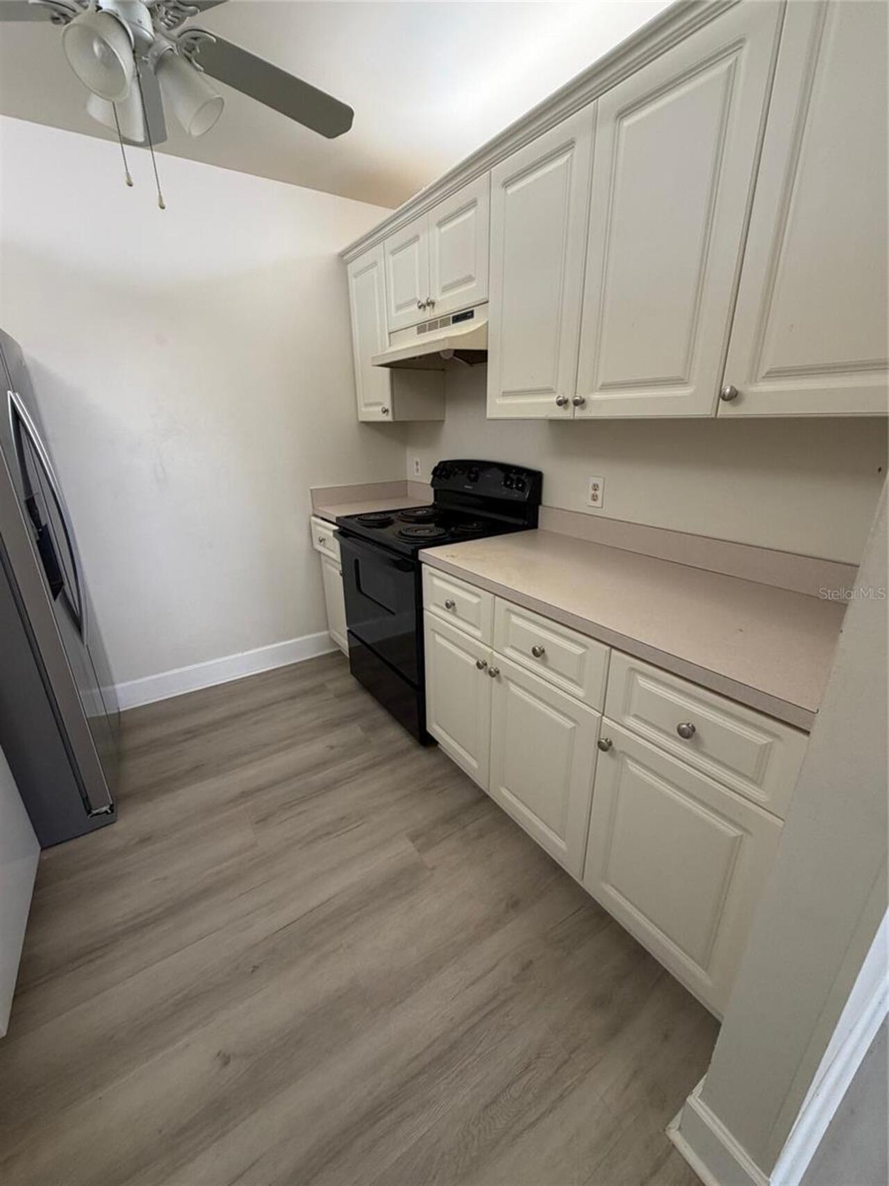 Listing Photo 7