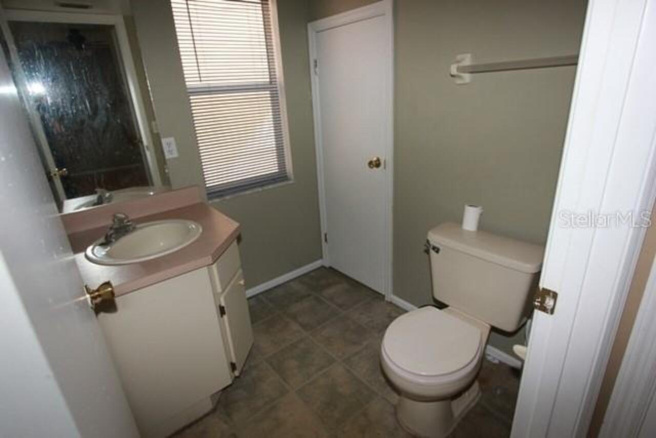 Listing Photo 11
