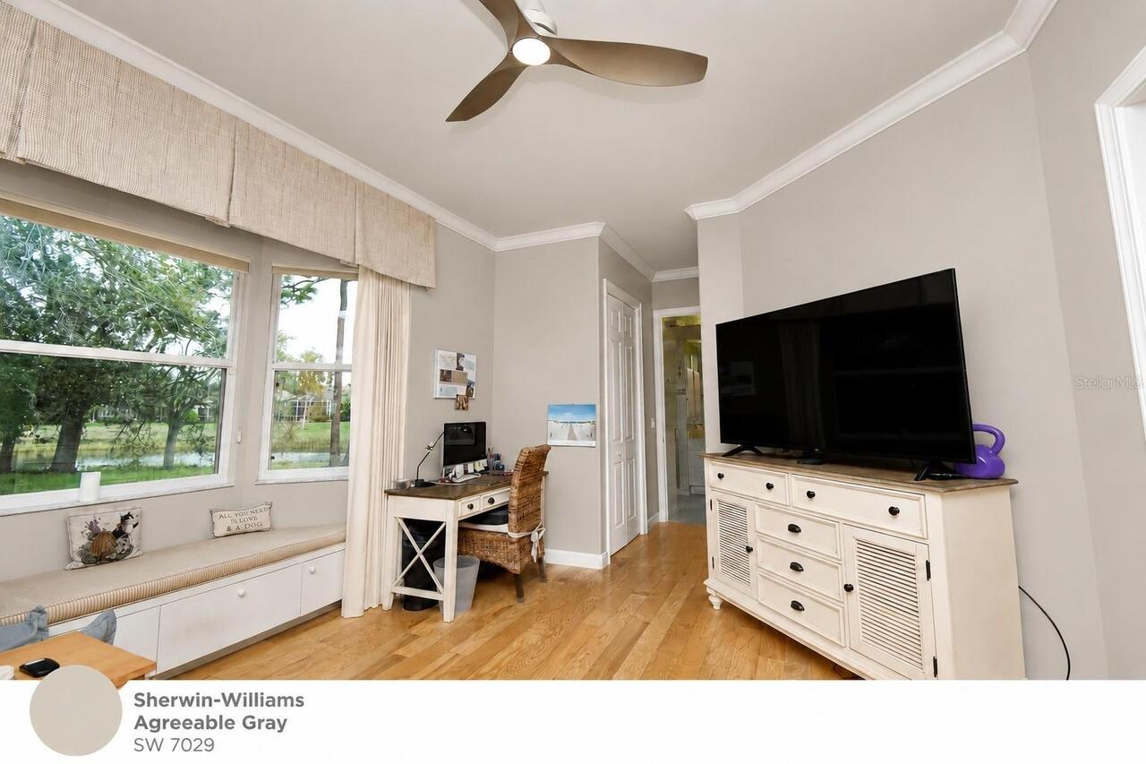Listing Photo 8
