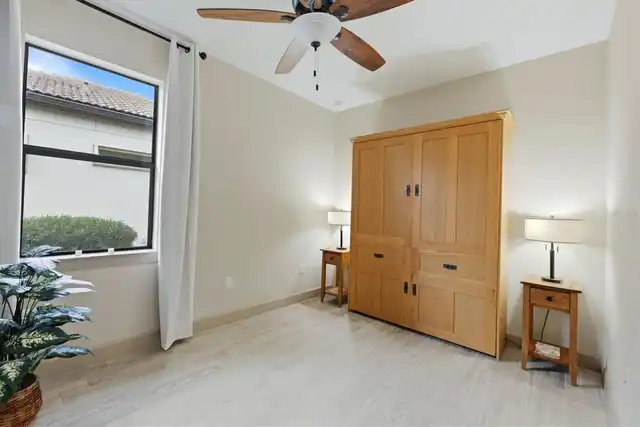 Listing Photo 29