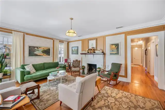 Listing Photo 7