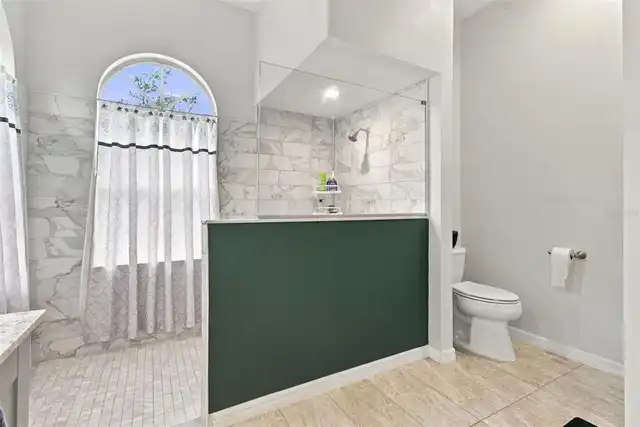 Listing Photo 37