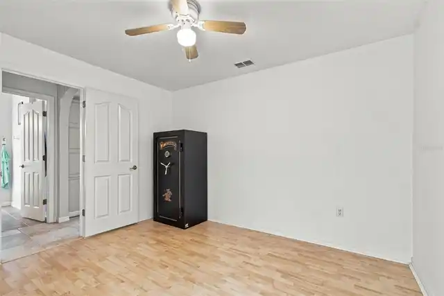 Listing Photo 42