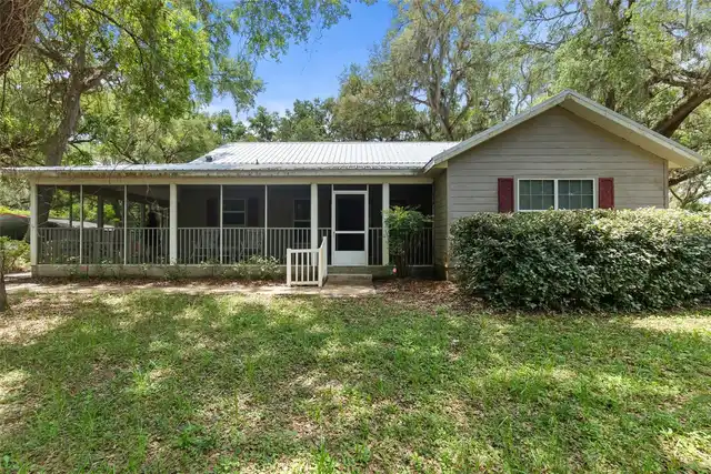 Listing Photo 6