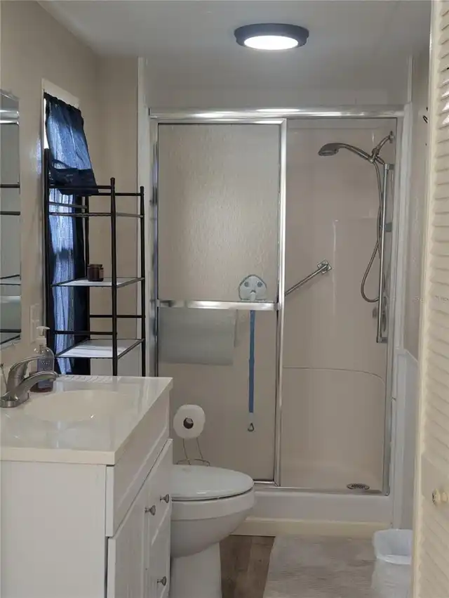 Listing Photo 14