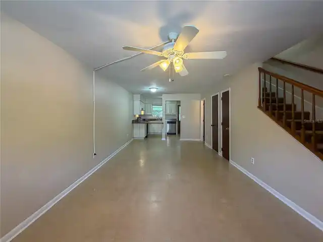 Listing Photo 17