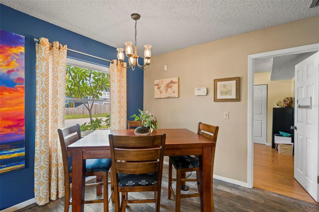 Listing Photo 9