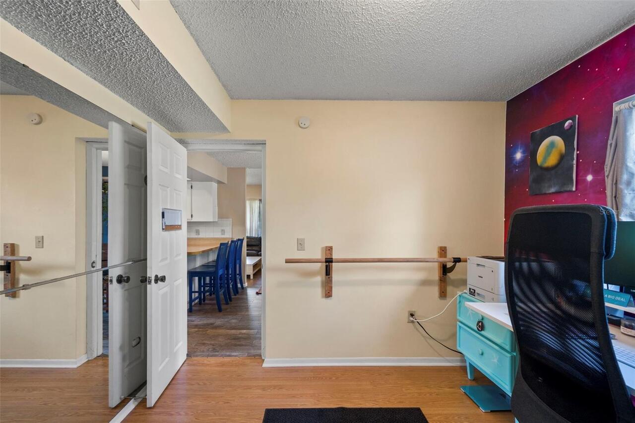 Listing Photo 15