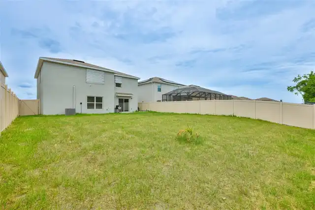 Listing Photo 32