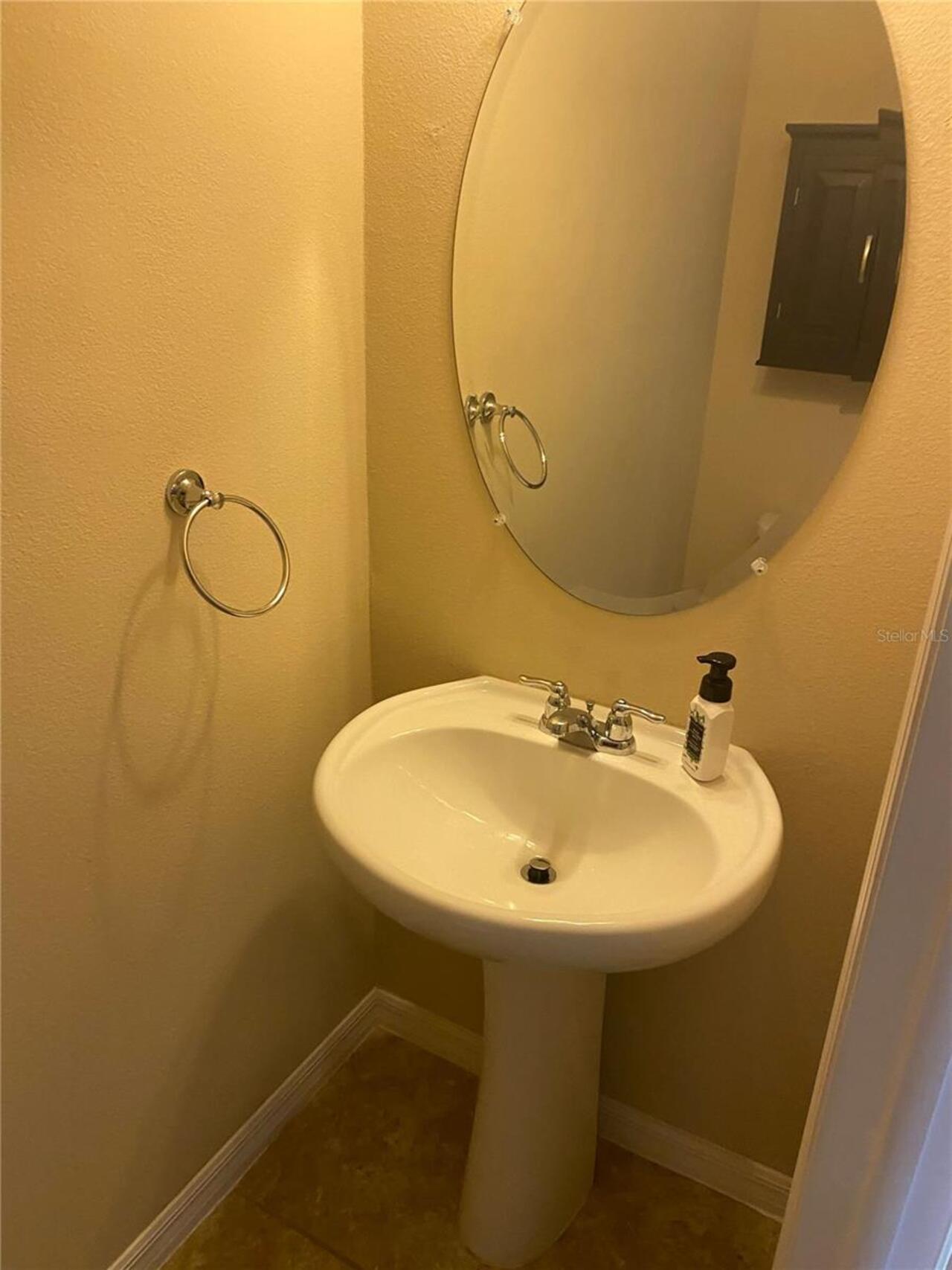 Listing Photo 8