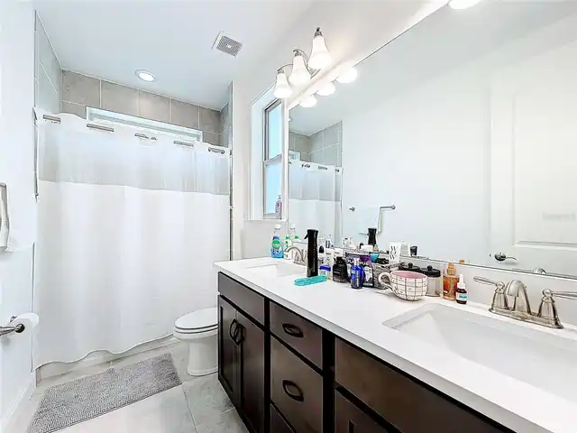 Listing Photo 33