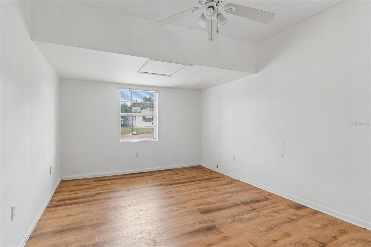 Listing Photo 25