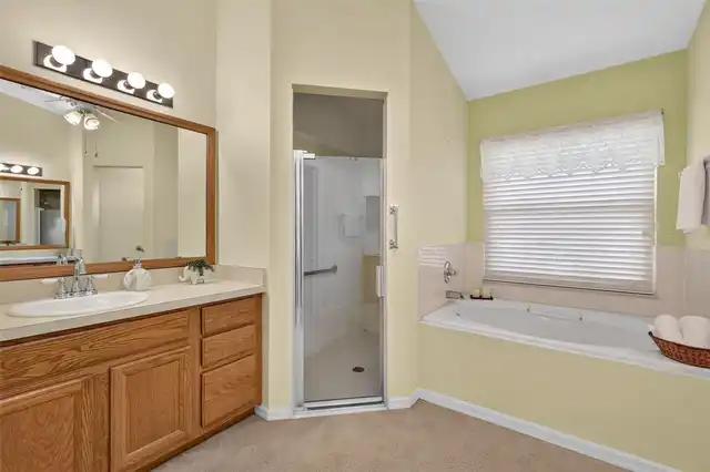 Listing Photo 17