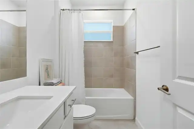 Listing Photo 20