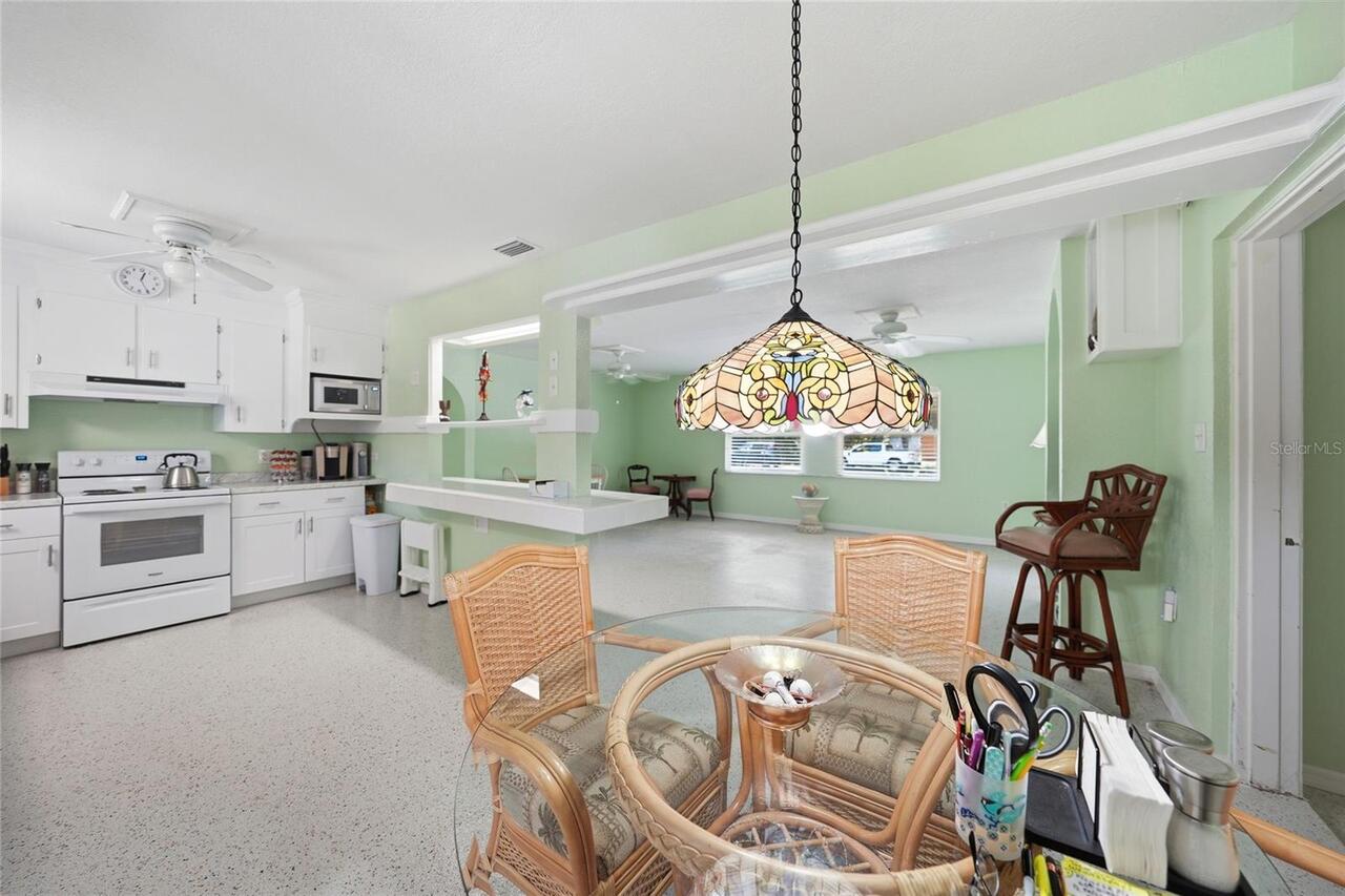 Listing Photo 15