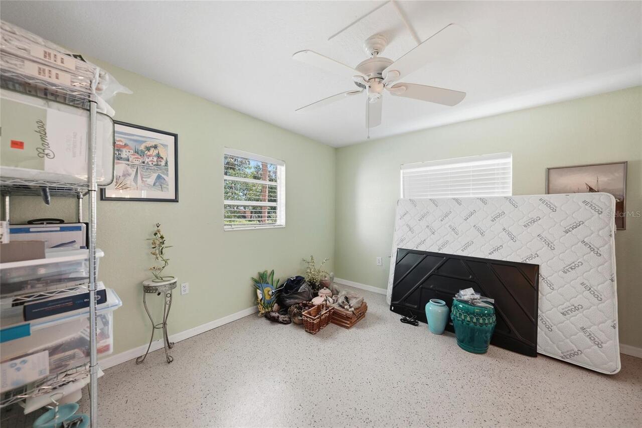 Listing Photo 17