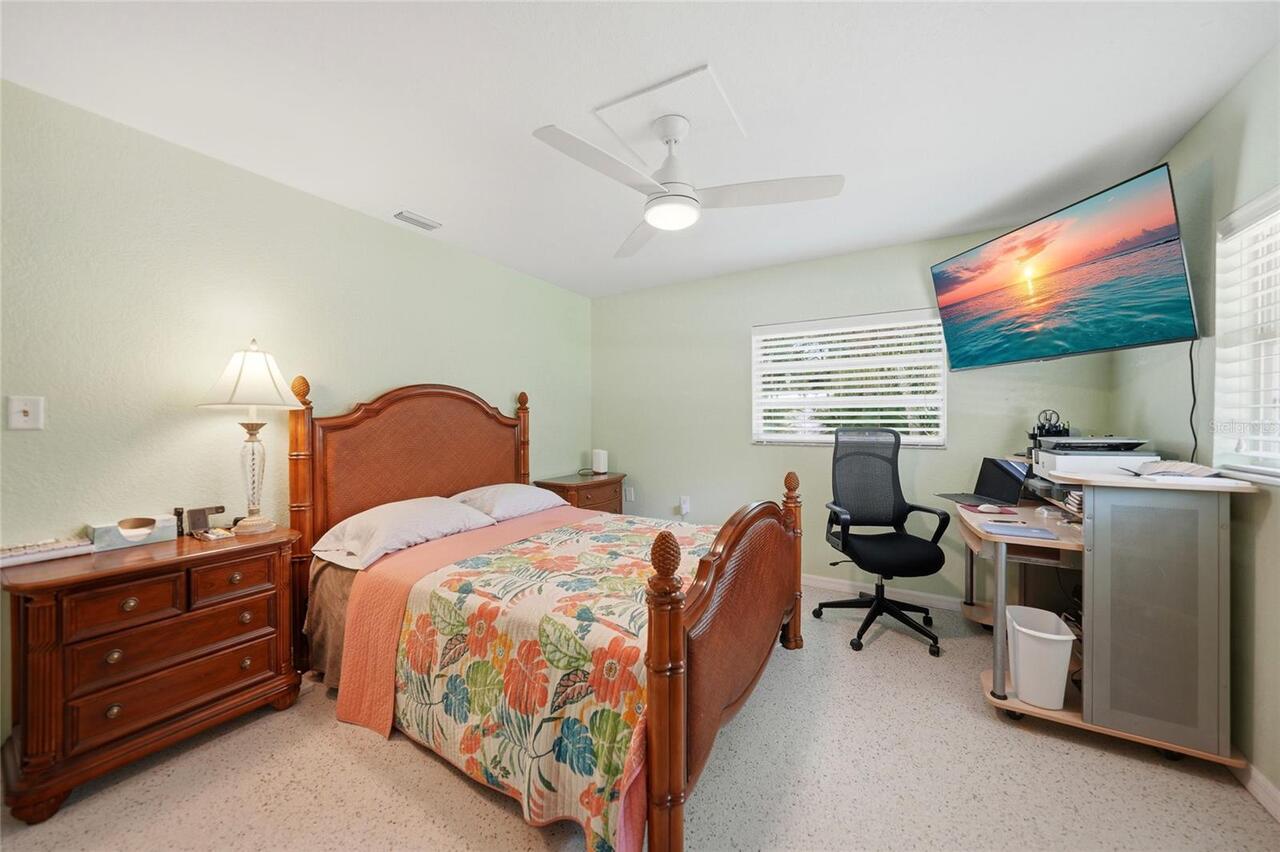 Listing Photo 19