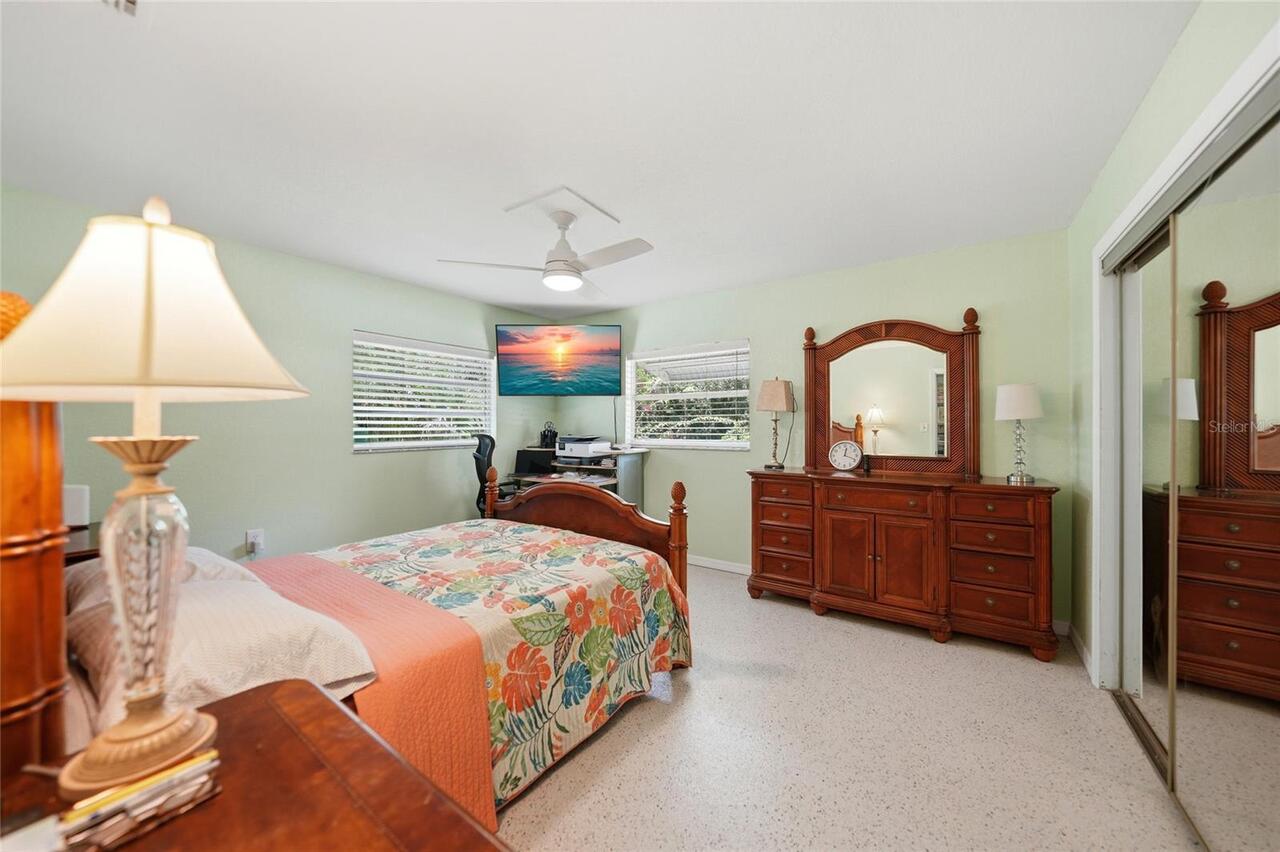 Listing Photo 21