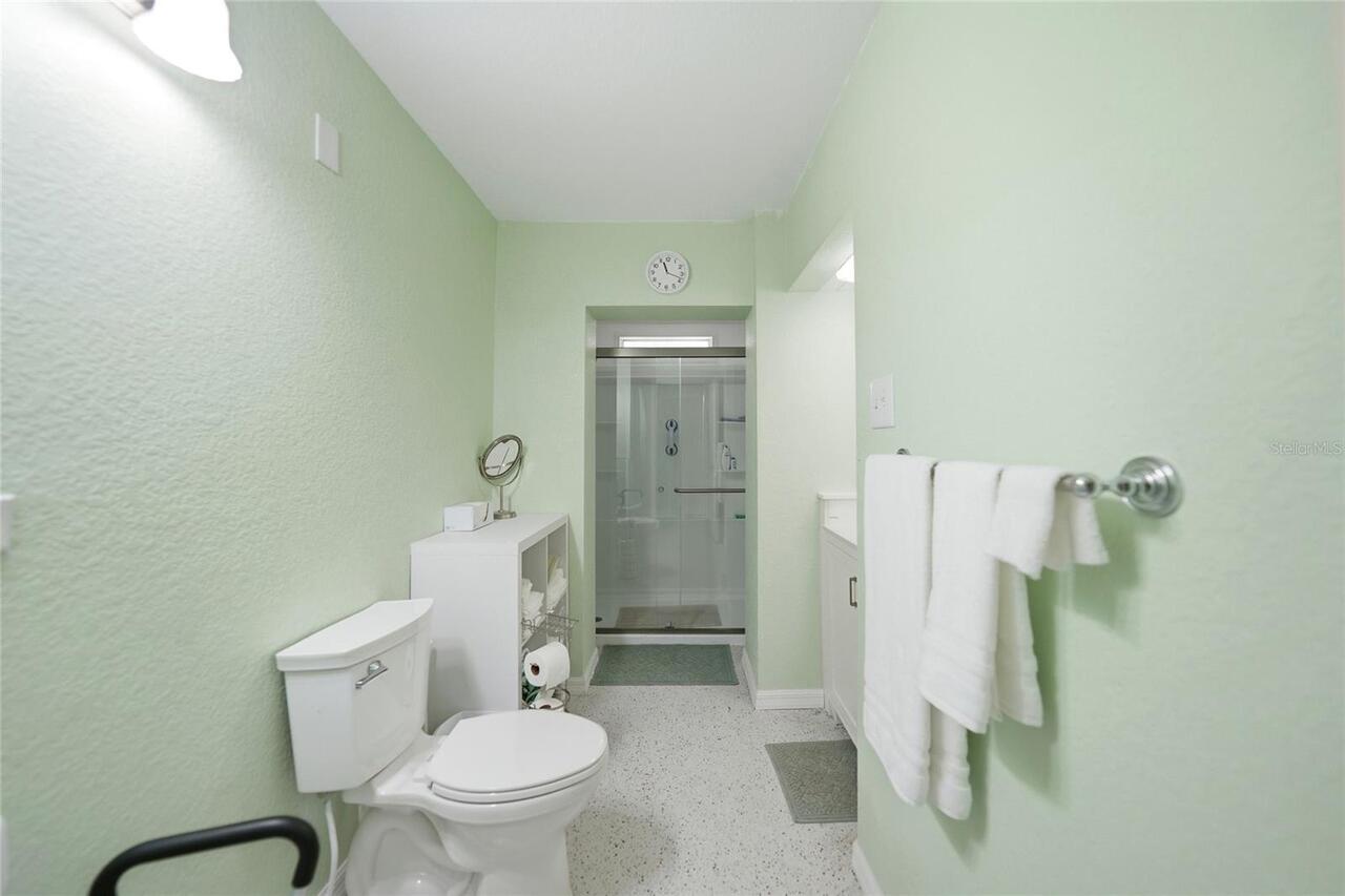 Listing Photo 22