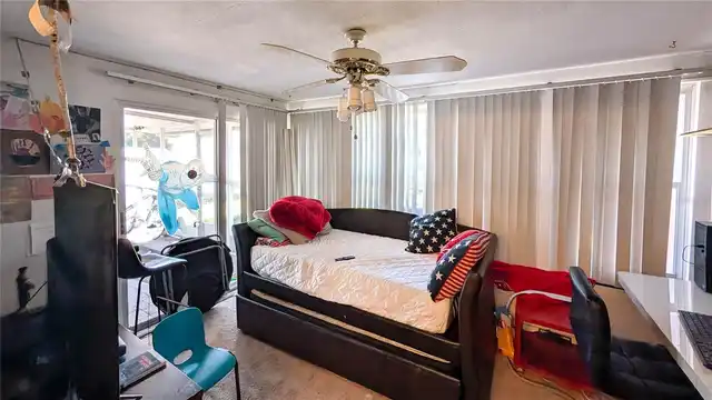 Listing Photo 7