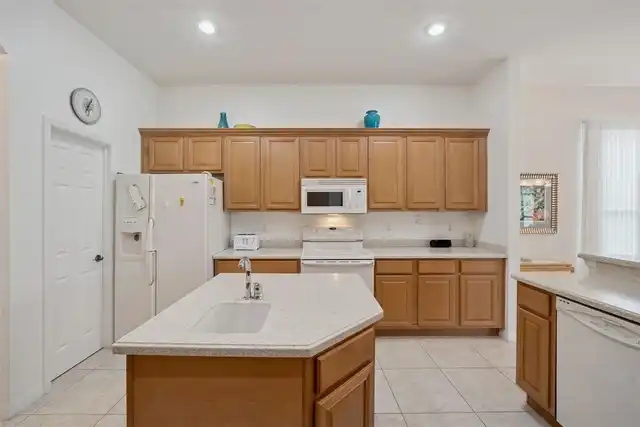 Listing Photo 13