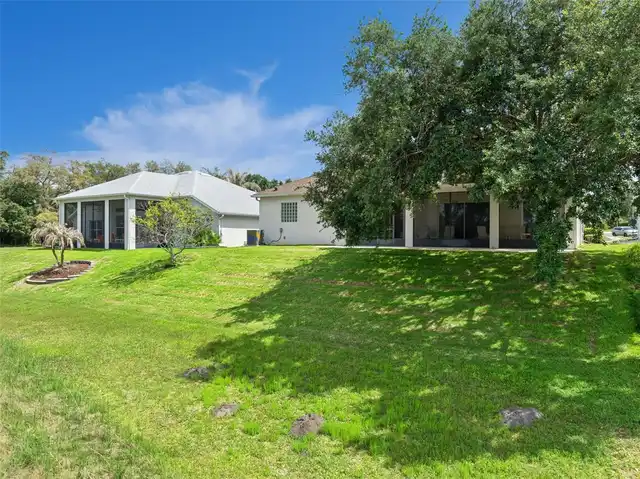 Listing Photo 28