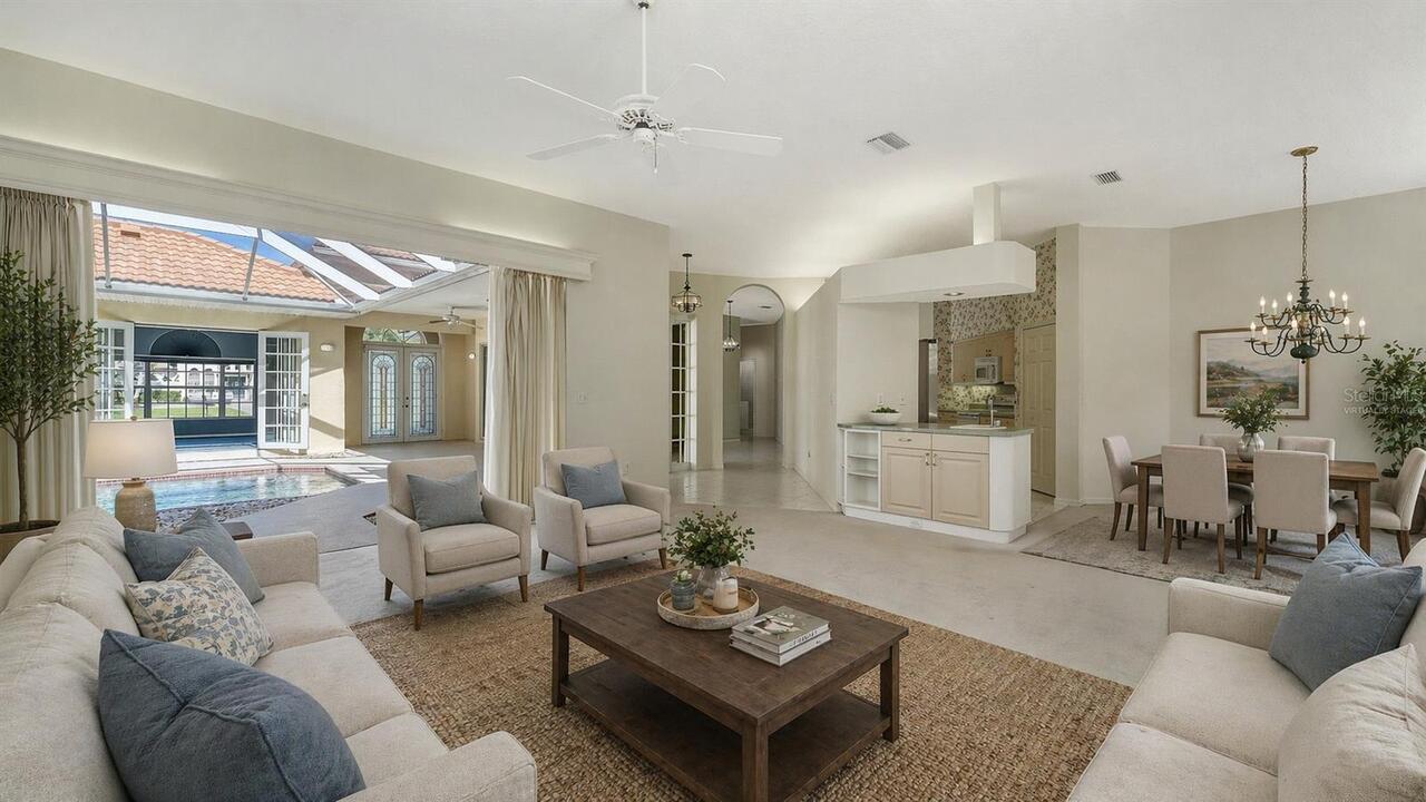 Listing Photo 9