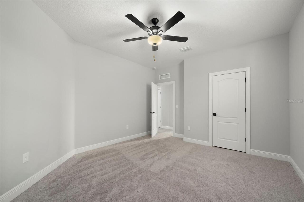 Listing Photo 33