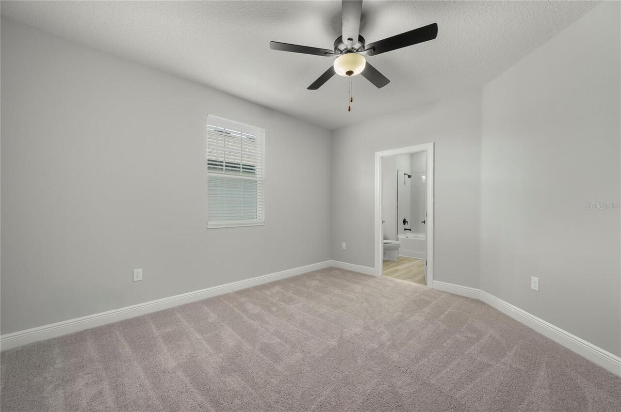 Listing Photo 34