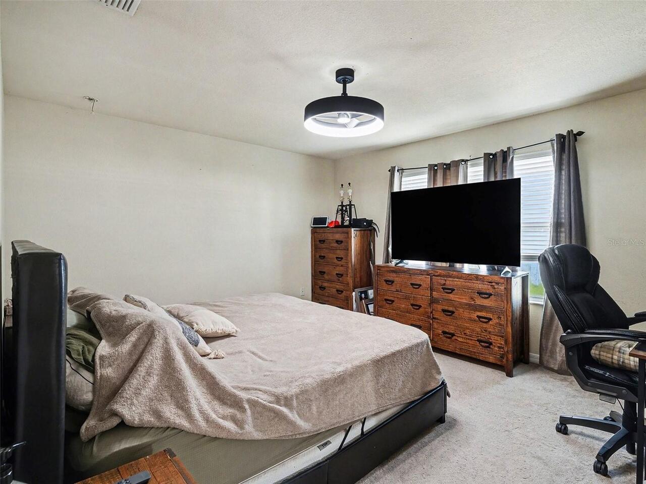 Listing Photo 23