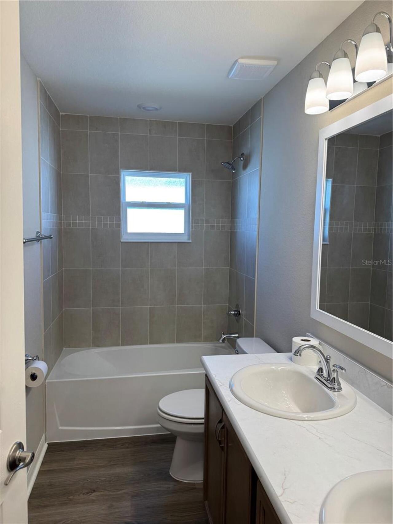 Listing Photo 34