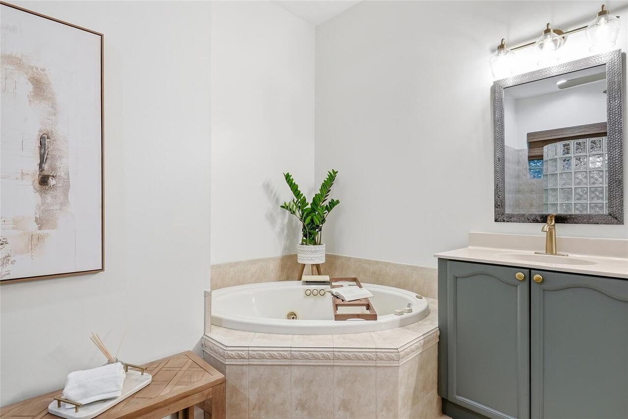 Listing Photo 29