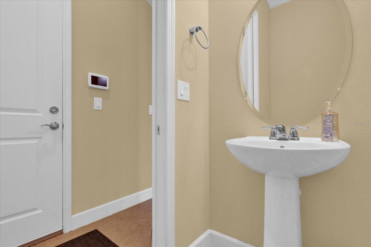 Listing Photo 9