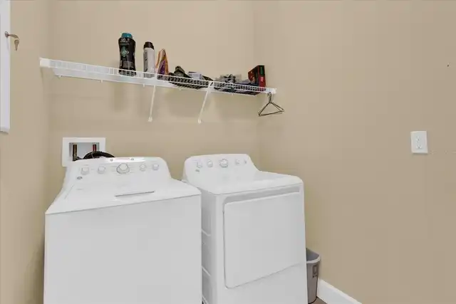 Listing Photo 11