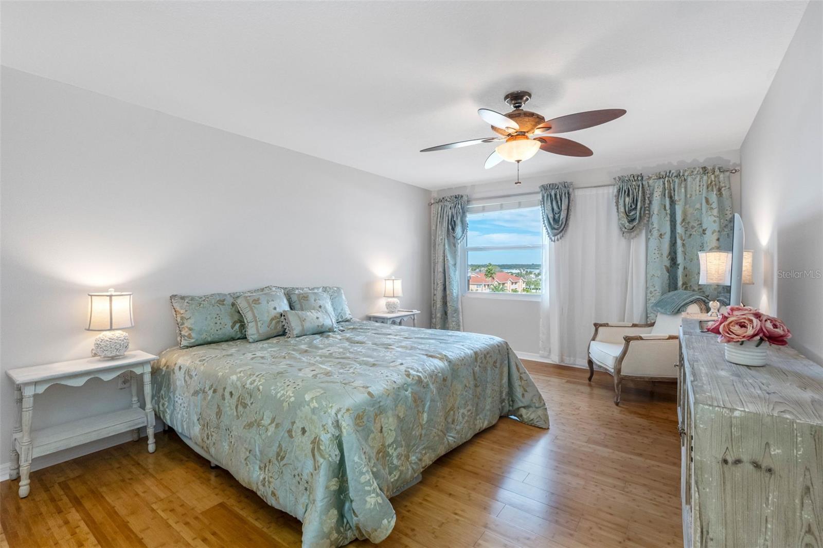Listing Photo 22