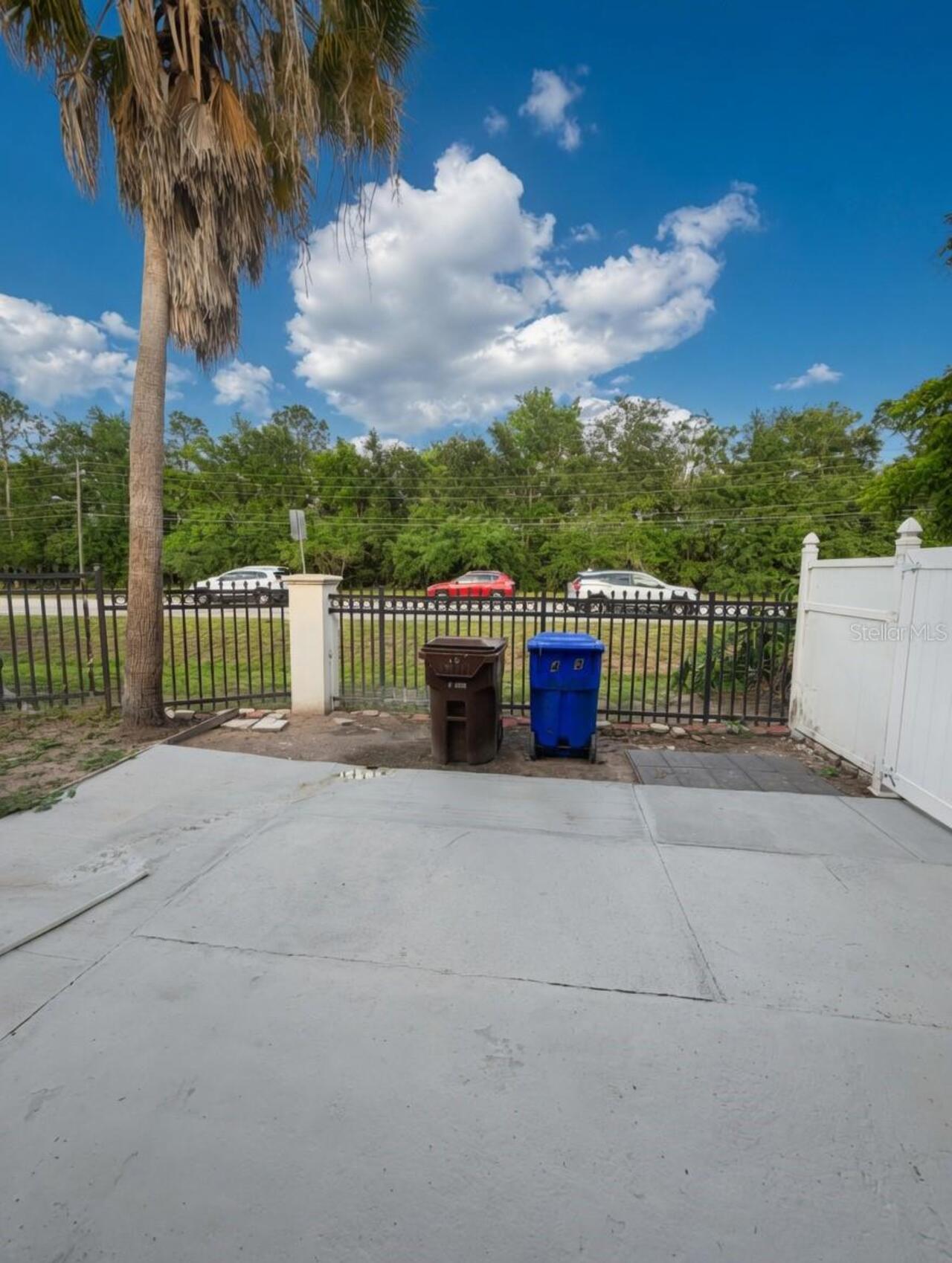 Listing Photo 23