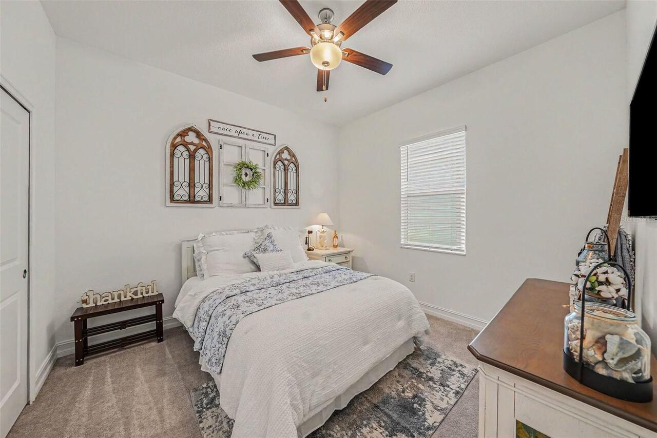 Listing Photo 17