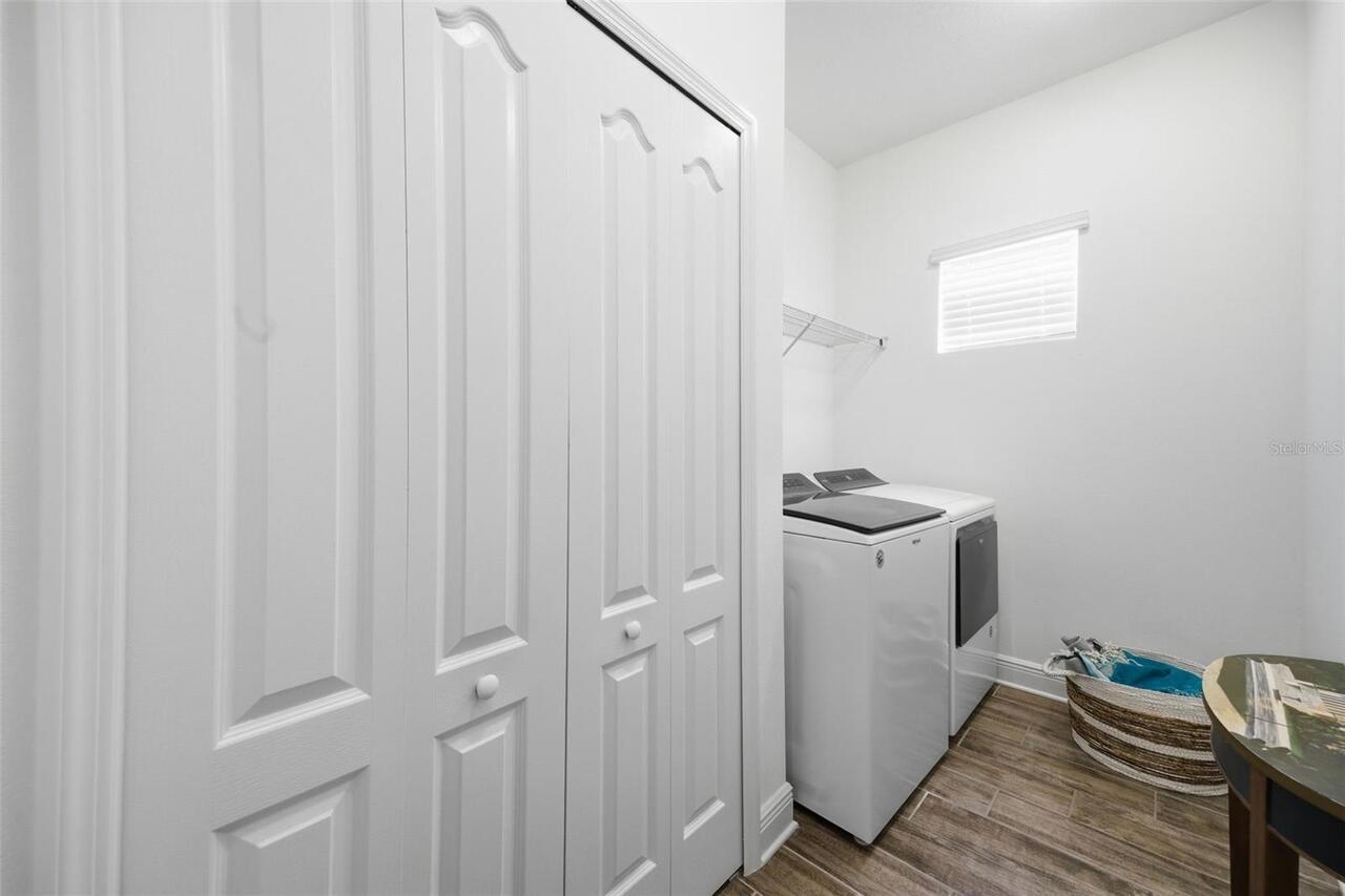 Listing Photo 10