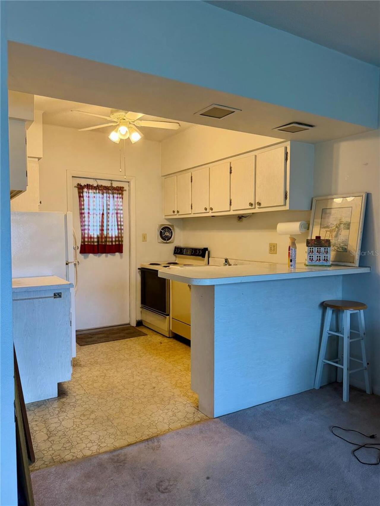 Listing Photo 11